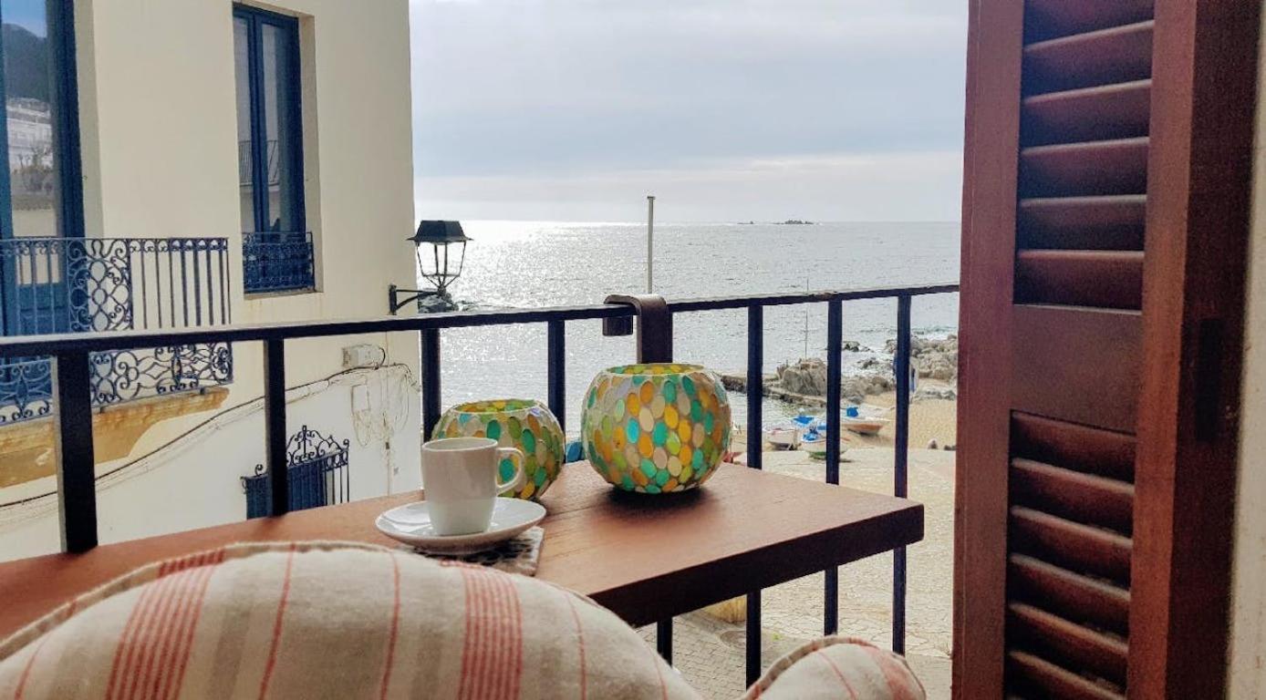 Calella Port Bo - Sea Sand Sun كاليلا دو بالافروجيل المظهر الخارجي الصورة