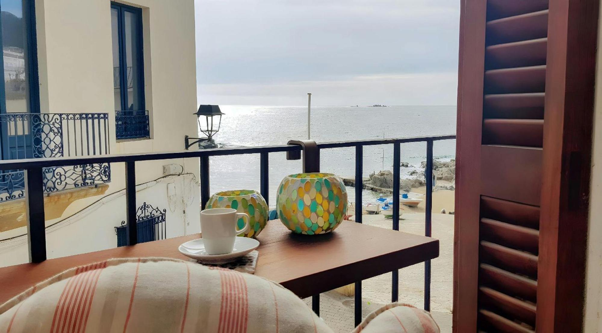 Calella Port Bo - Sea Sand Sun كاليلا دو بالافروجيل المظهر الخارجي الصورة
